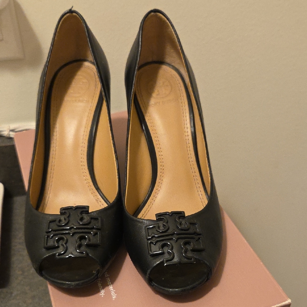 Tory Burch Black Leather Peep Toe Heels